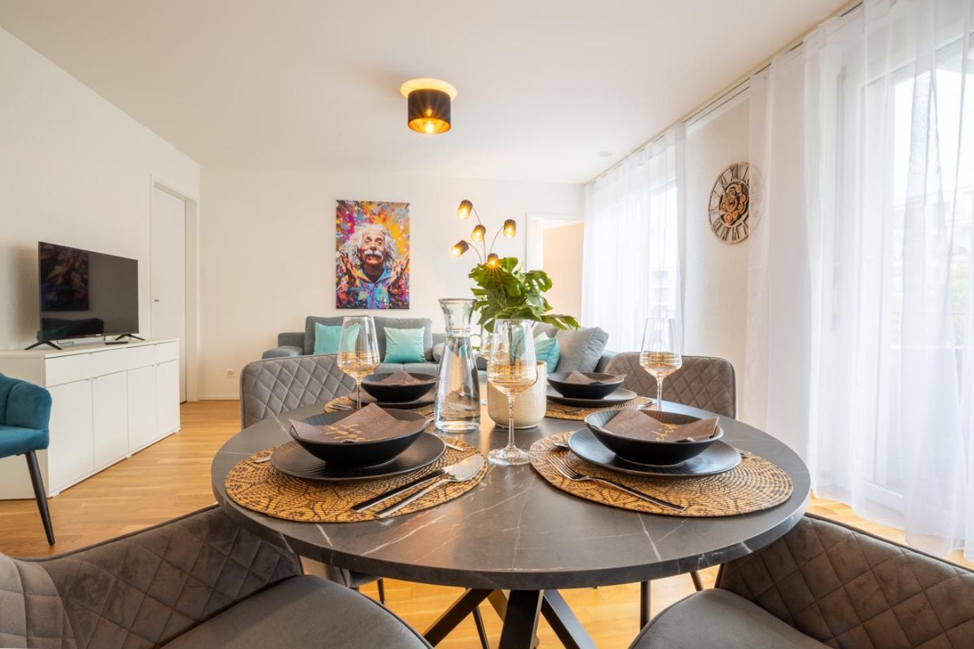 Special Einstein Iiv Apartment, Messe Kleinbasel 10-Star Exterior foto